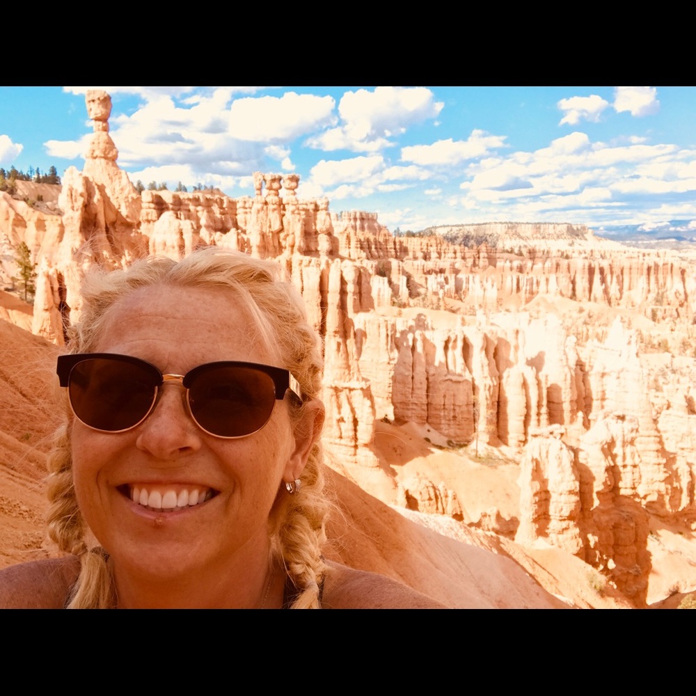 Meet your Posher, Sharon